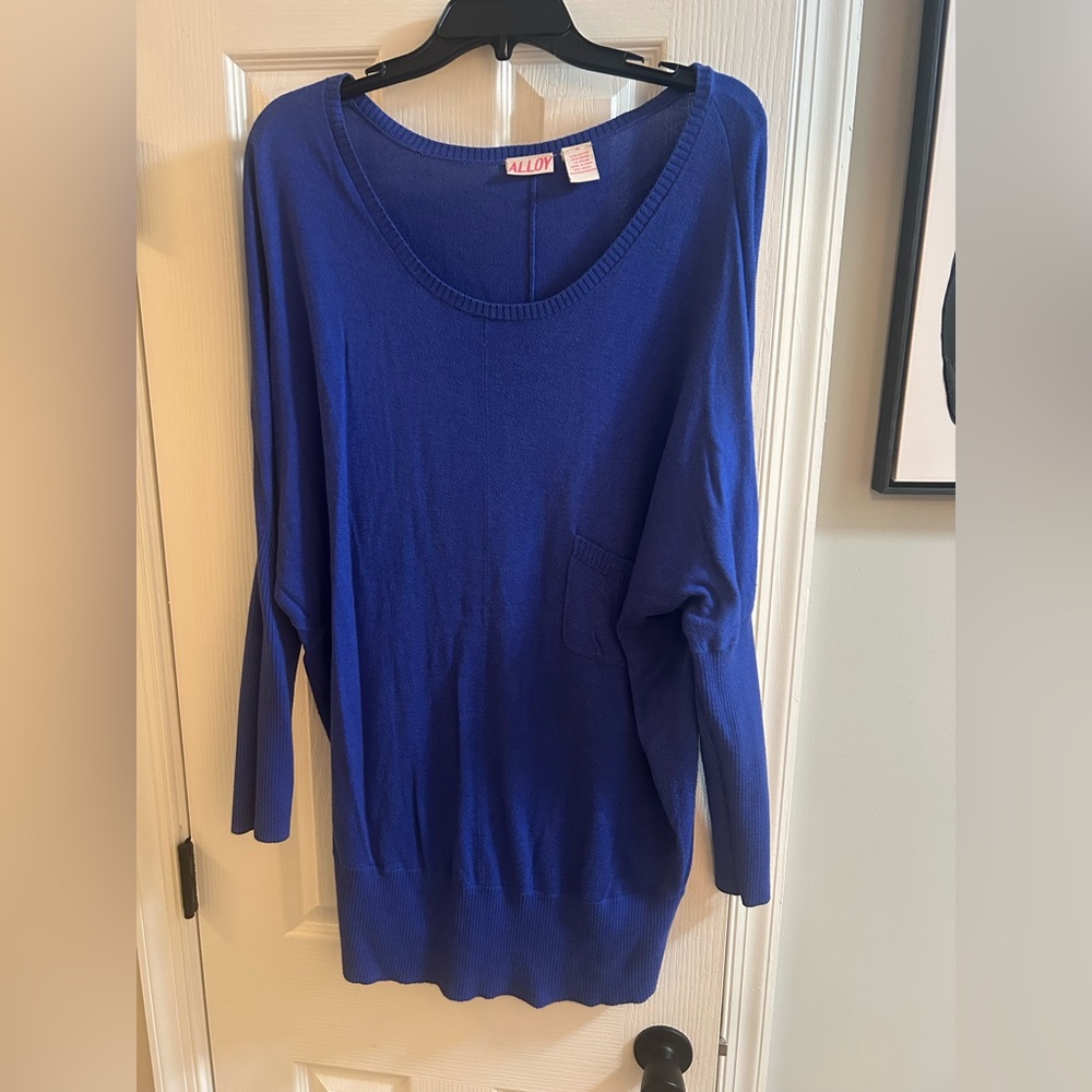 Alloy Women's Blue Sweater